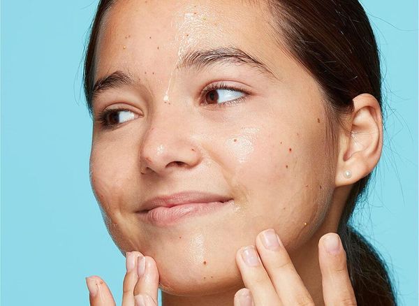 Revitalize Your Skin With The Best Vitamin C Face Wash